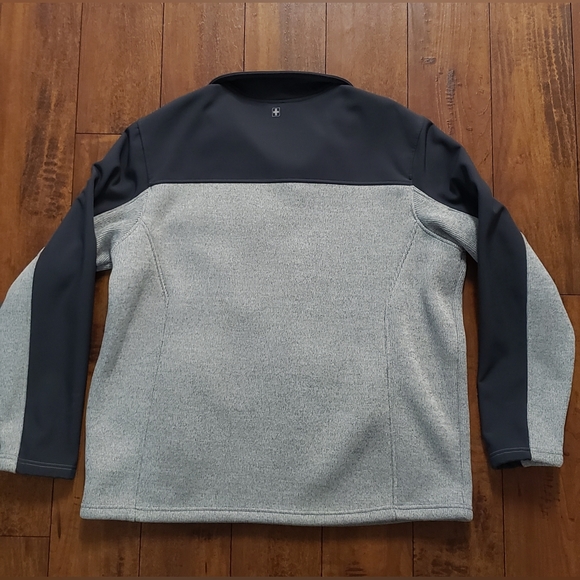 SOLD- Mens XL Swiss Tech Jacket - Picture 5 of 7